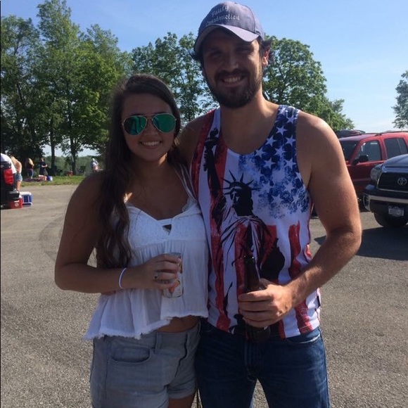 Meet your Posher, Jordan - Picture 4 of 4